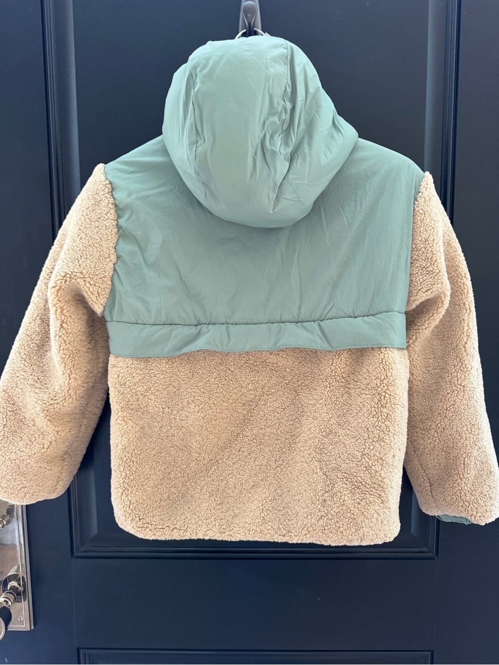 Zara Kids Two-Tone Sherpa Jacket in Sage and Cream, Size 10 - Picture 2 of 3